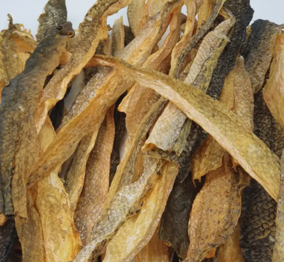 Salmon Skin 6 oz. bag by Tickled Pet